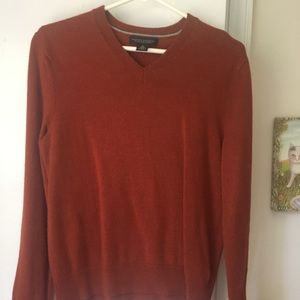 Burnt sienna wool pullover